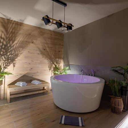 Noho Boutique , Premium Living Dikeou 8 Apartment Атина Екстериор снимка