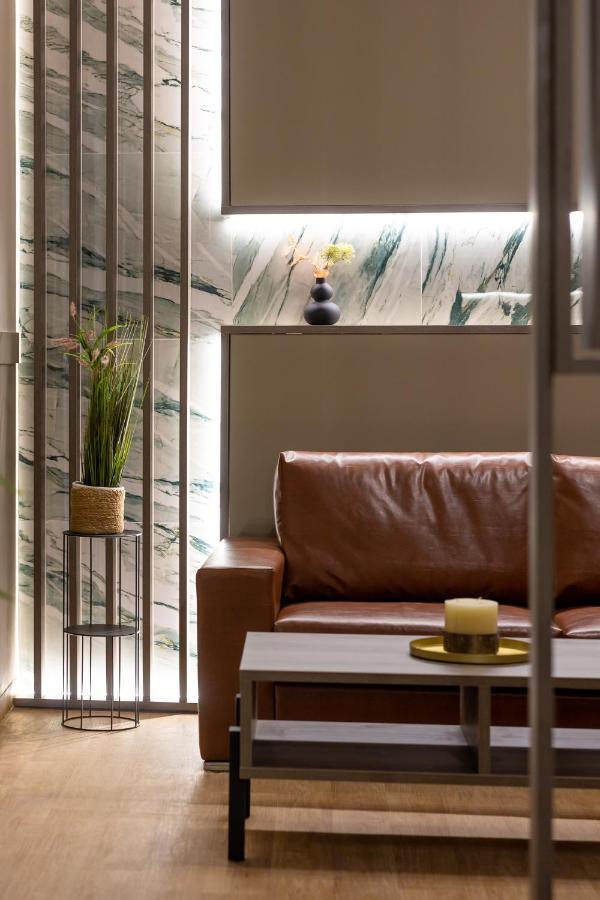 Noho Boutique , Premium Living Dikeou 8 Apartment Атина Екстериор снимка