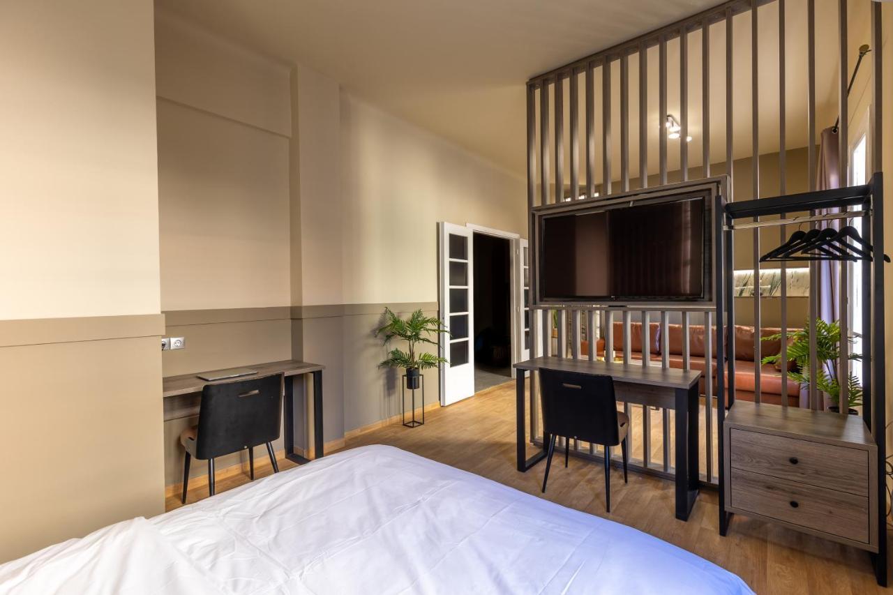 Noho Boutique , Premium Living Dikeou 8 Apartment Атина Екстериор снимка