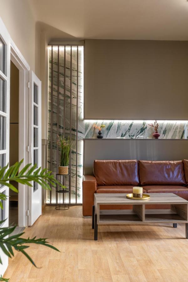 Noho Boutique , Premium Living Dikeou 8 Apartment Атина Екстериор снимка