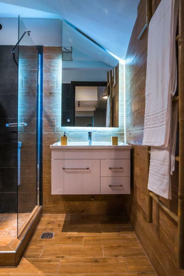 Noho Boutique , Premium Living Dikeou 8 Apartment Атина Екстериор снимка